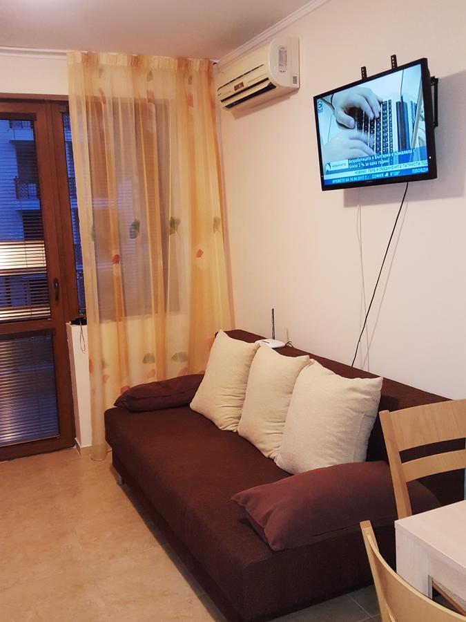 Studio Apollon 6 Aparthotel Ravda Buitenkant foto