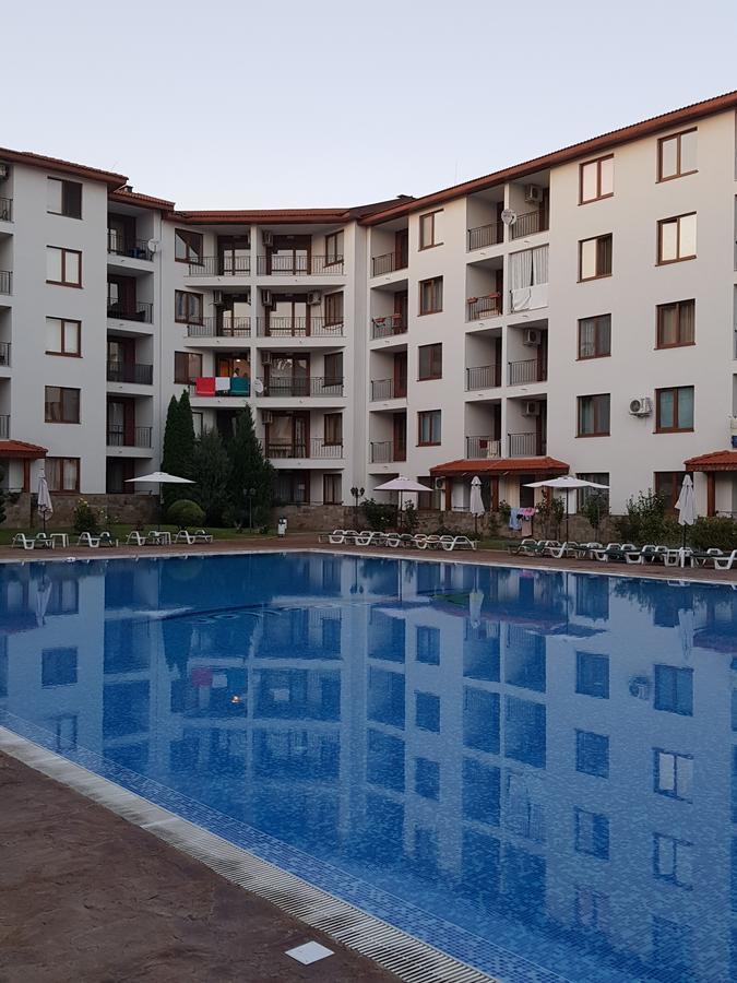 Studio Apollon 6 Aparthotel Ravda Buitenkant foto